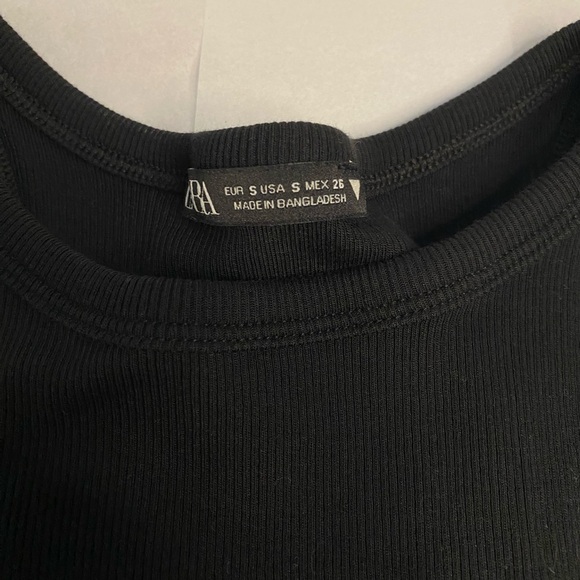 Zara Cropped Ribbed Tank Top - Picture 2 of 3